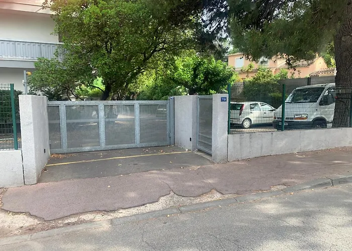 En Climatise Avec Parking * Montpellier